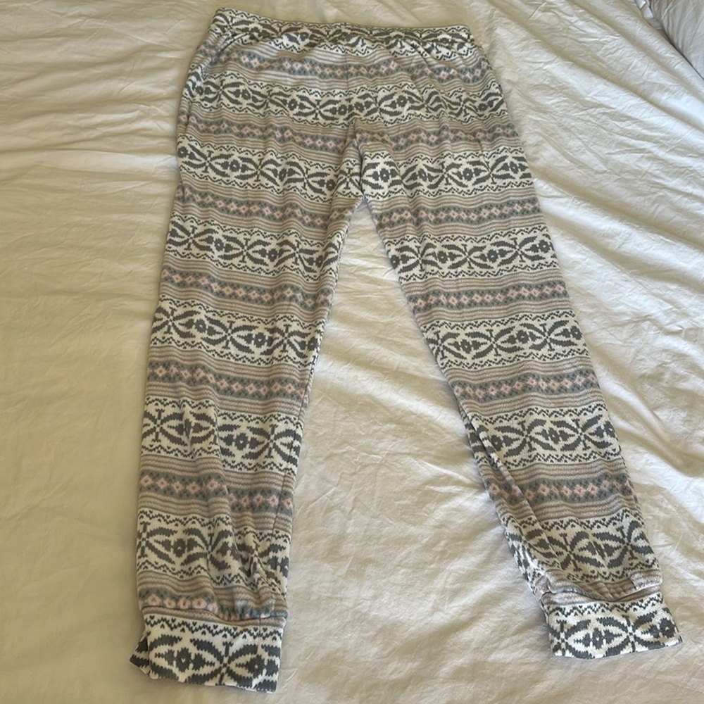 Pajama Set - image 3